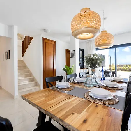 Villa - Heated Pool, Aircon *