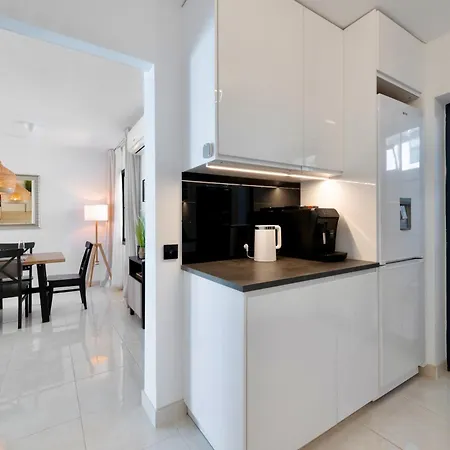 - Heated Pool, Aircon Vila Playa Blanca (Lanzarote)